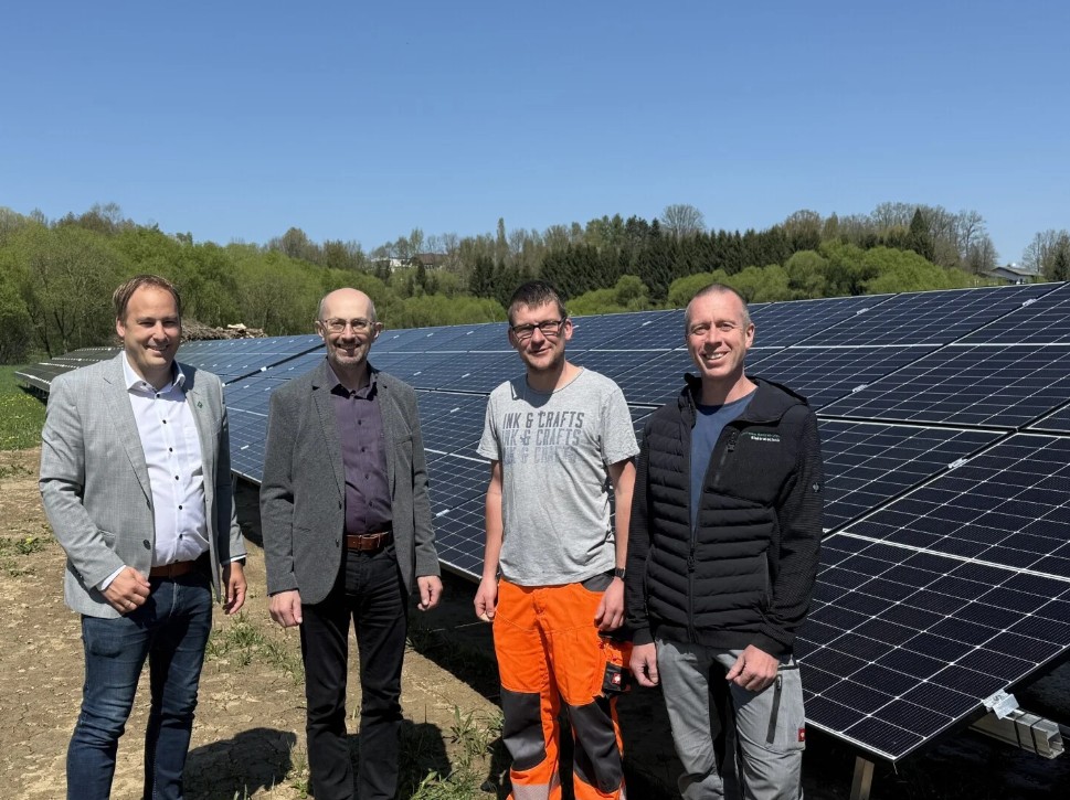 Read more about the article PV-Freiflächenanlage Weitra: Erweiterung bei der Verbandskläranlage umgesetzt