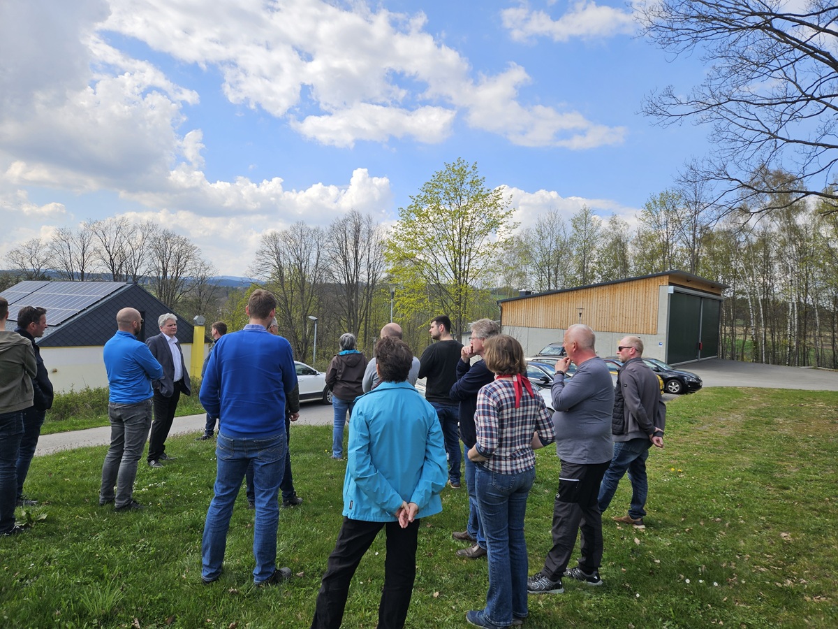 Read more about the article Klimaschutz und Energiewende im Fokus der ersten gemeinsamen Regionstour